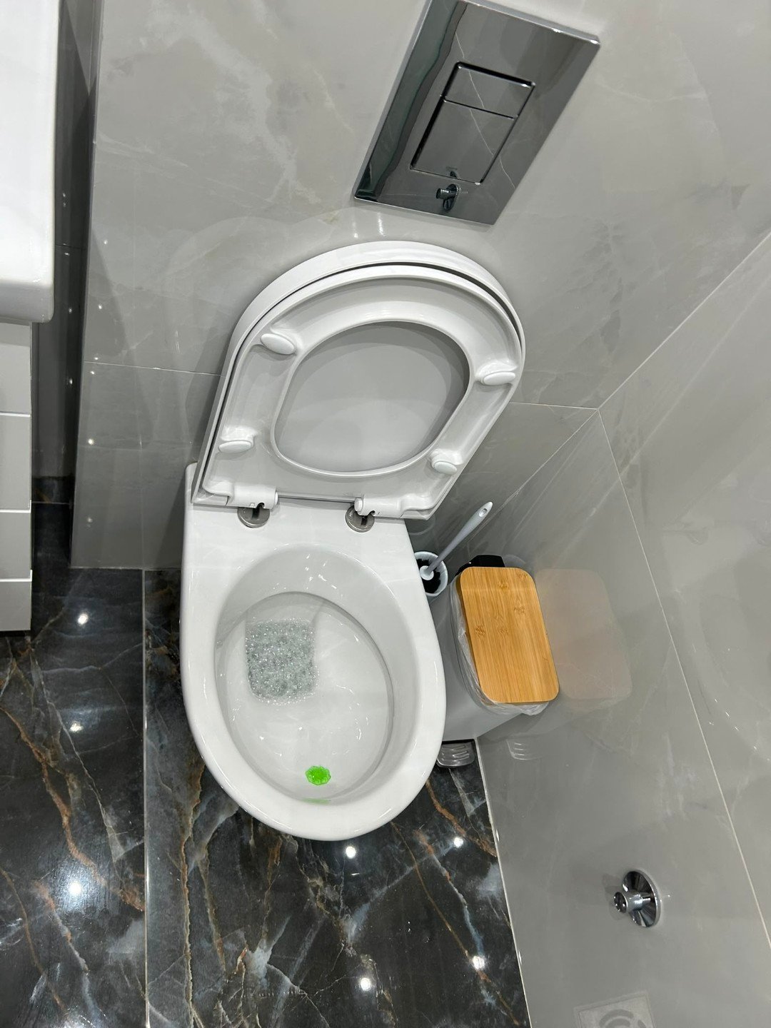Sanitarije posle čišćenja